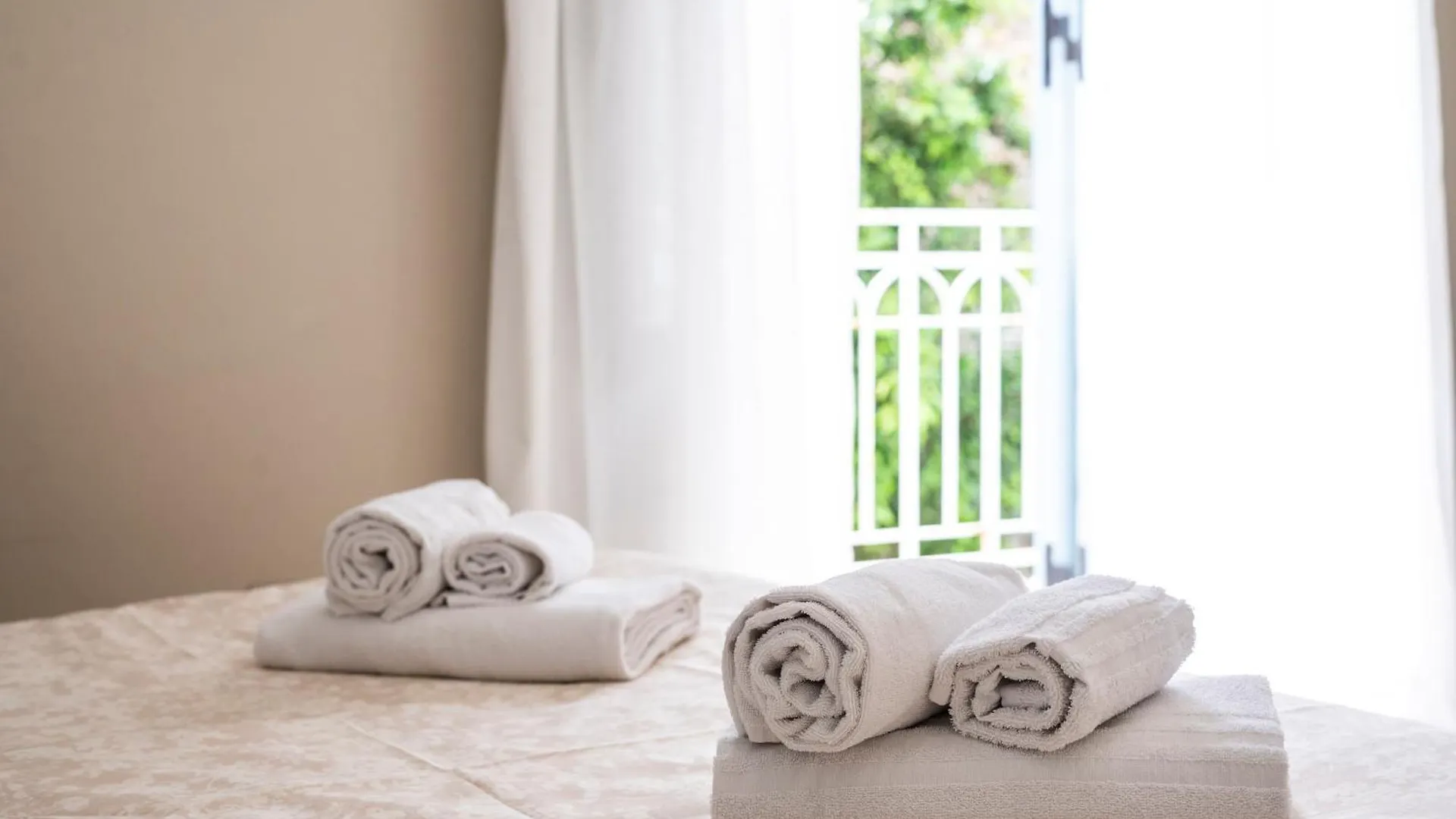 Guest house Le Mura - Charme Rooms Trapani