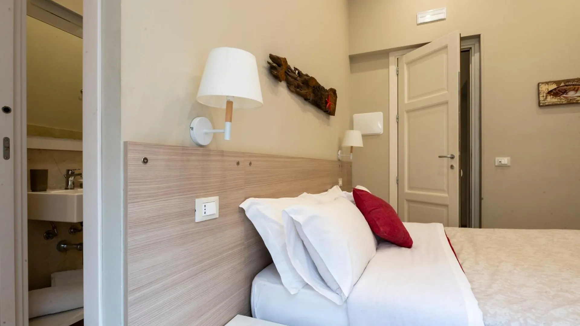 Guest house Le Mura - Charme Rooms Trapani Italy